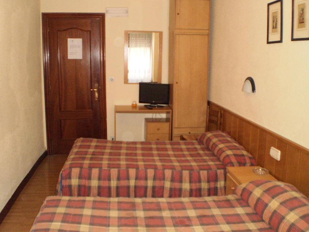 Hostal Hilton Burgo المظهر الخارجي الصورة